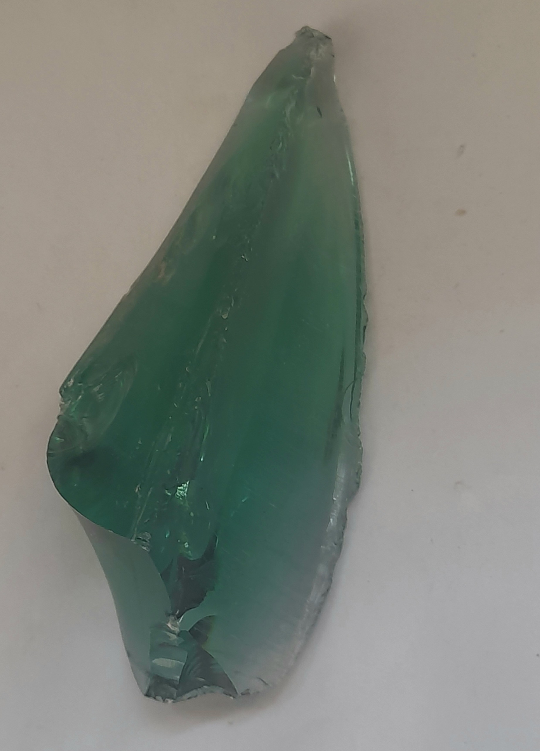 سنگ شیشه یا ابسیدین وزن 63 گرم