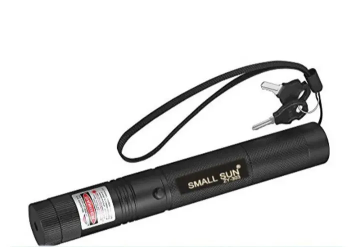 لیزر با برد چند کیلومتری و سه سری شارژی