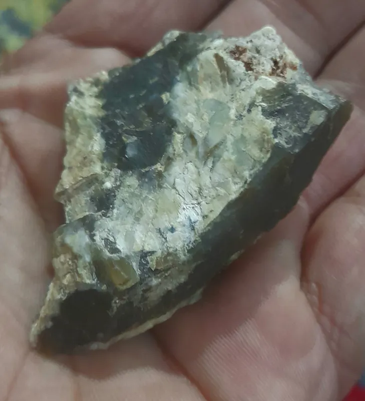 سنگ راف عقیق سیاه