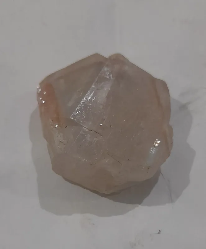 سنگ راف طبیعی کوارتز وزن 35 گرم