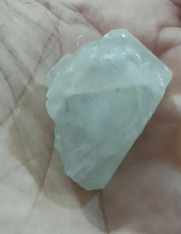 سنگ راف طبیعی کوارتز وزن 40 گرم
