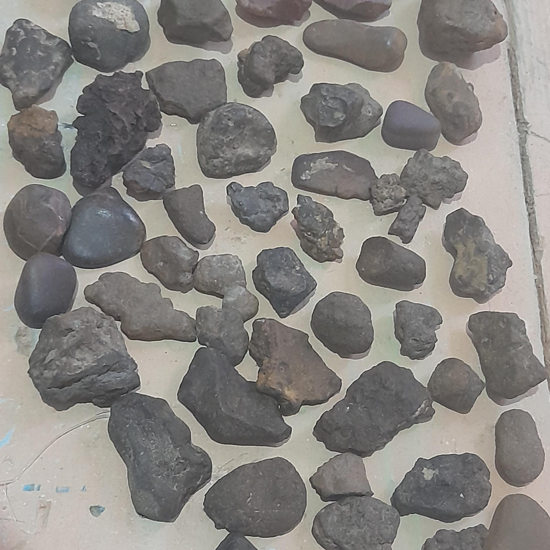 پک 60 تای سنگ هبهاب کوچیک وبزرگ و خطی