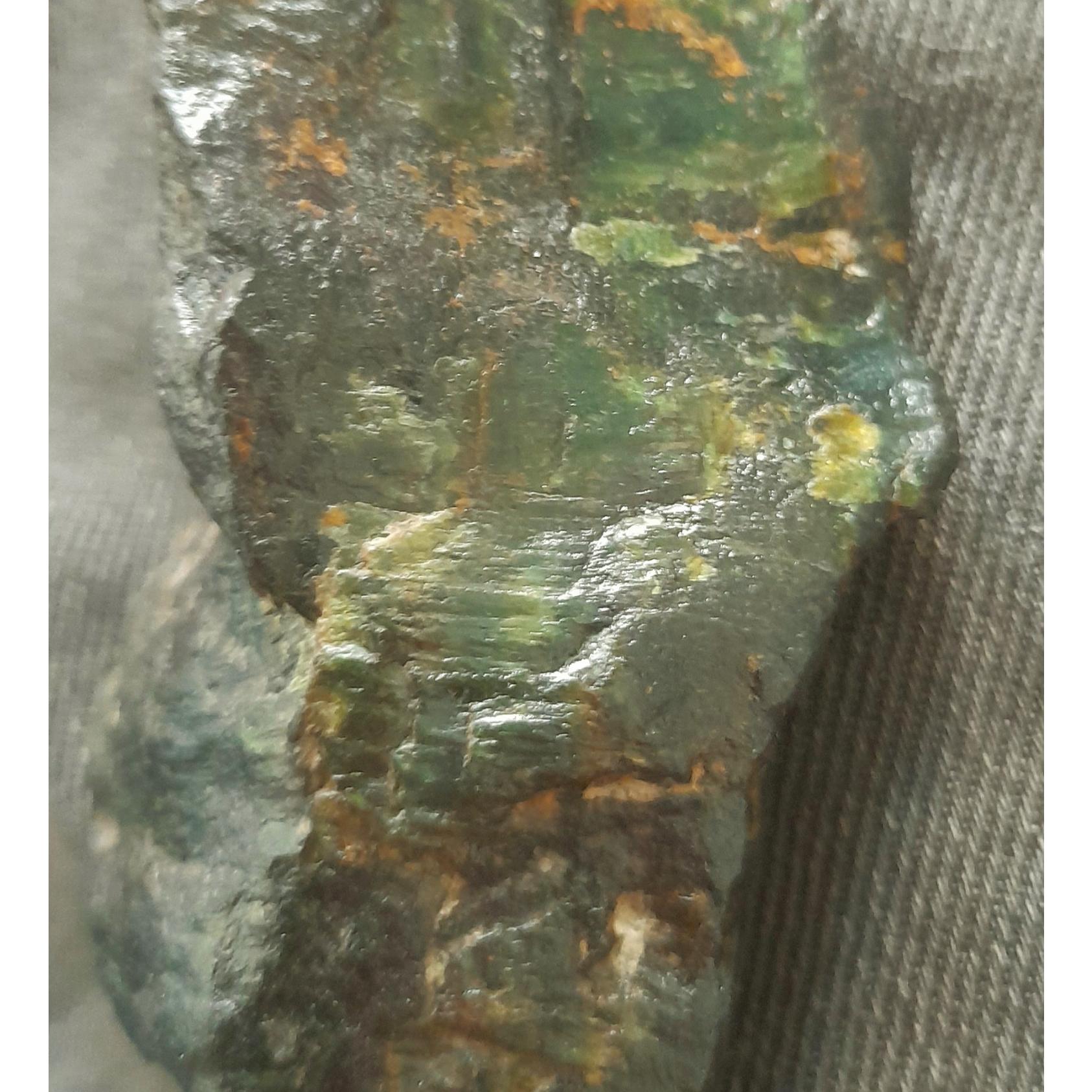 سنگ راف طبیعی یشم سرپانتین