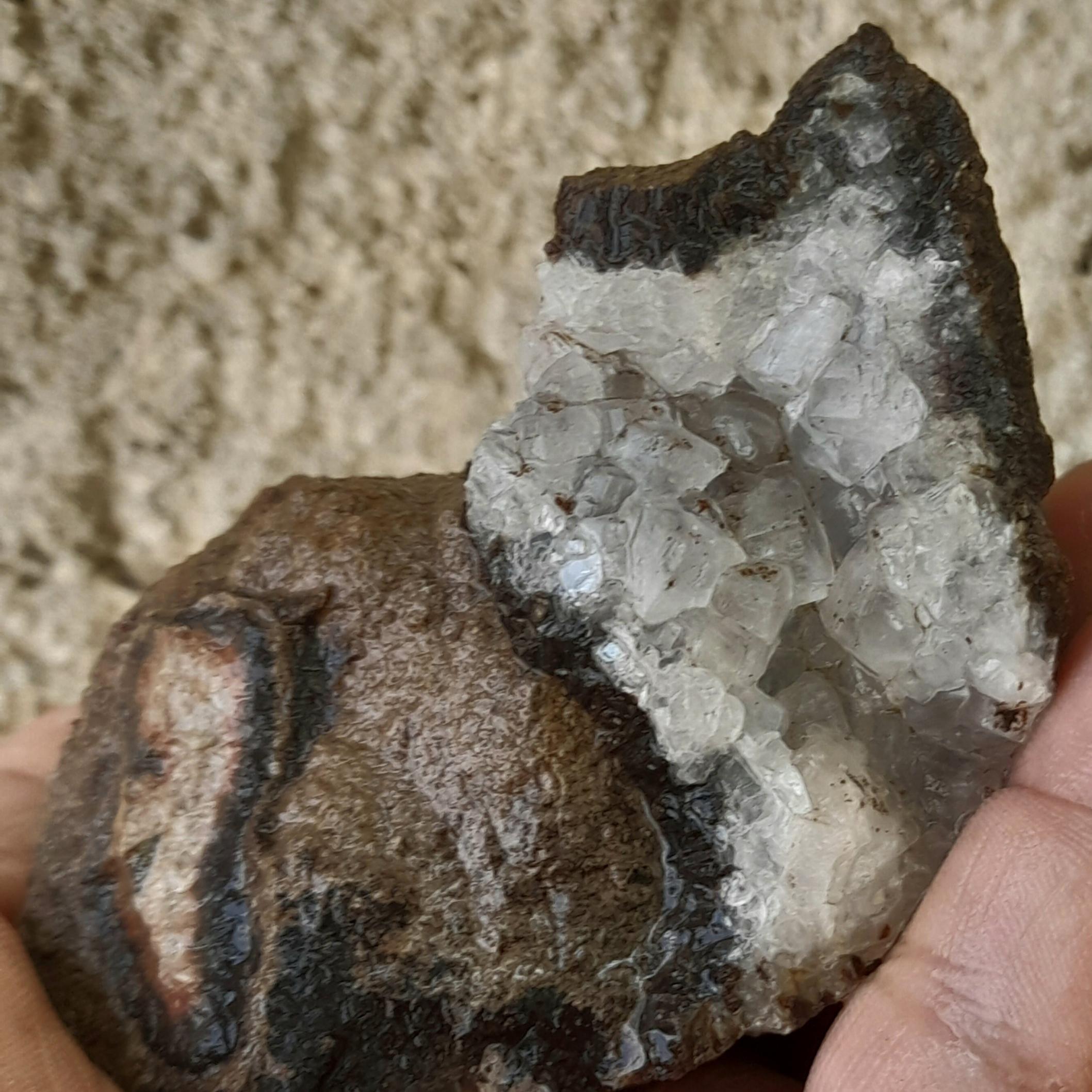 سنگ راف طبیعی دکوری کوارتز