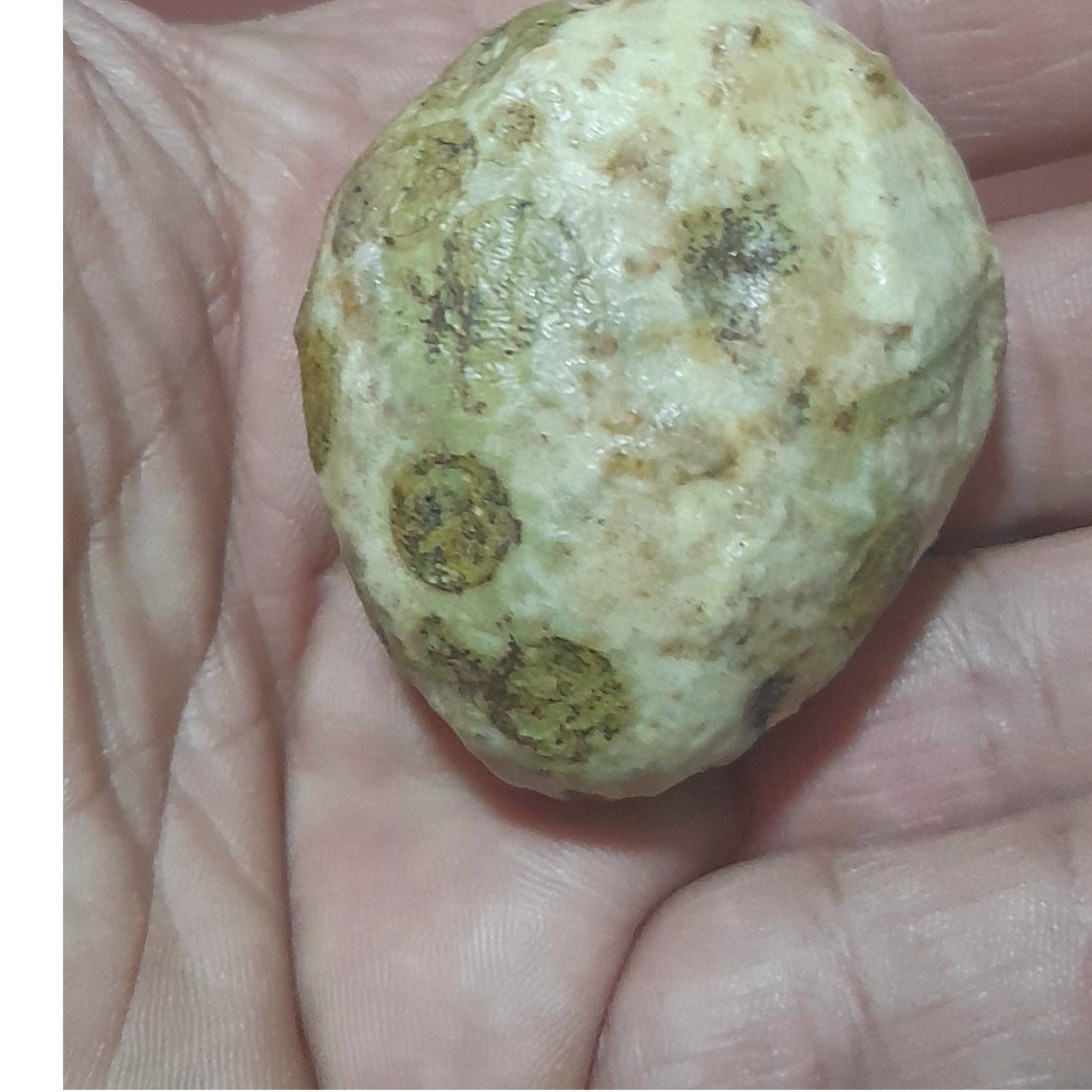 سنگ خاص و انتیک قدیمی گبری