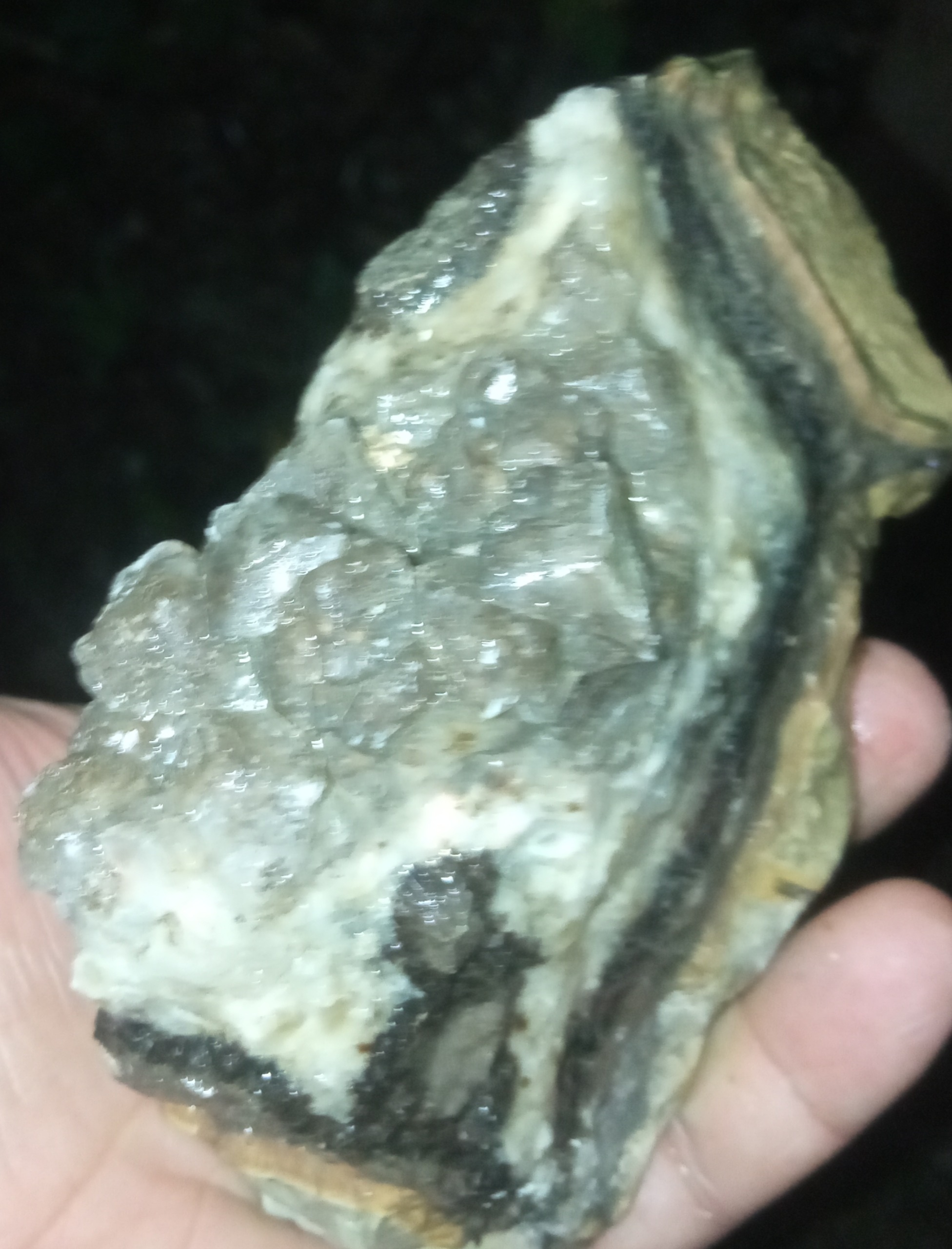 سنگ راف طبیعی کوارتز دودی
