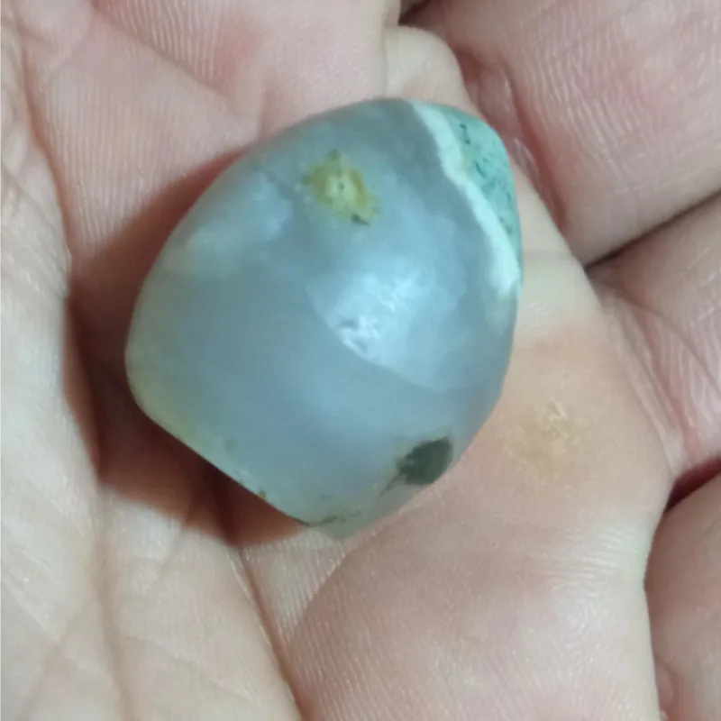 مهره سنگ عقیق بزرگ