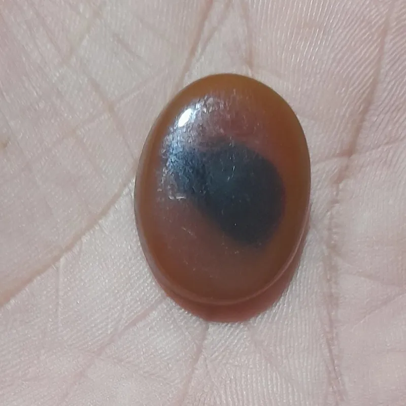 نگین بزرگ عقیق سرخ خراسان