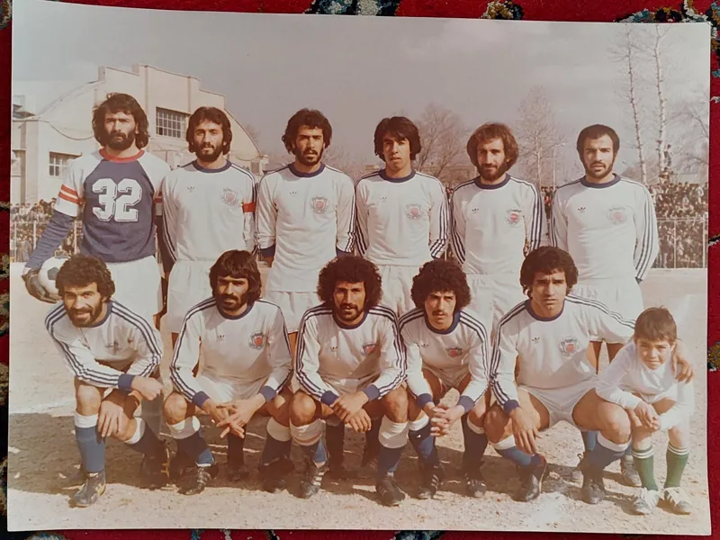 عکس اصلی فوتبالی 30×40