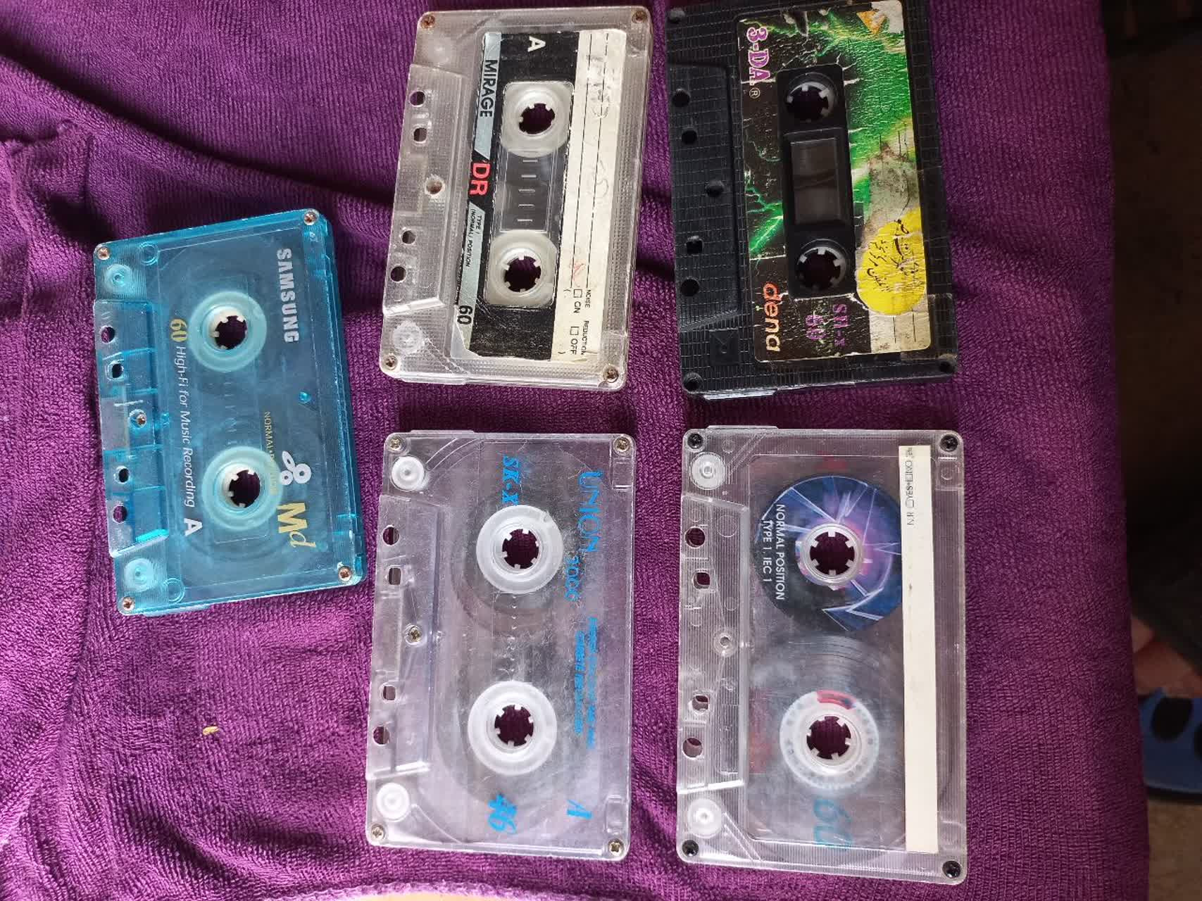 5 عدد نوار کاست قدیمی