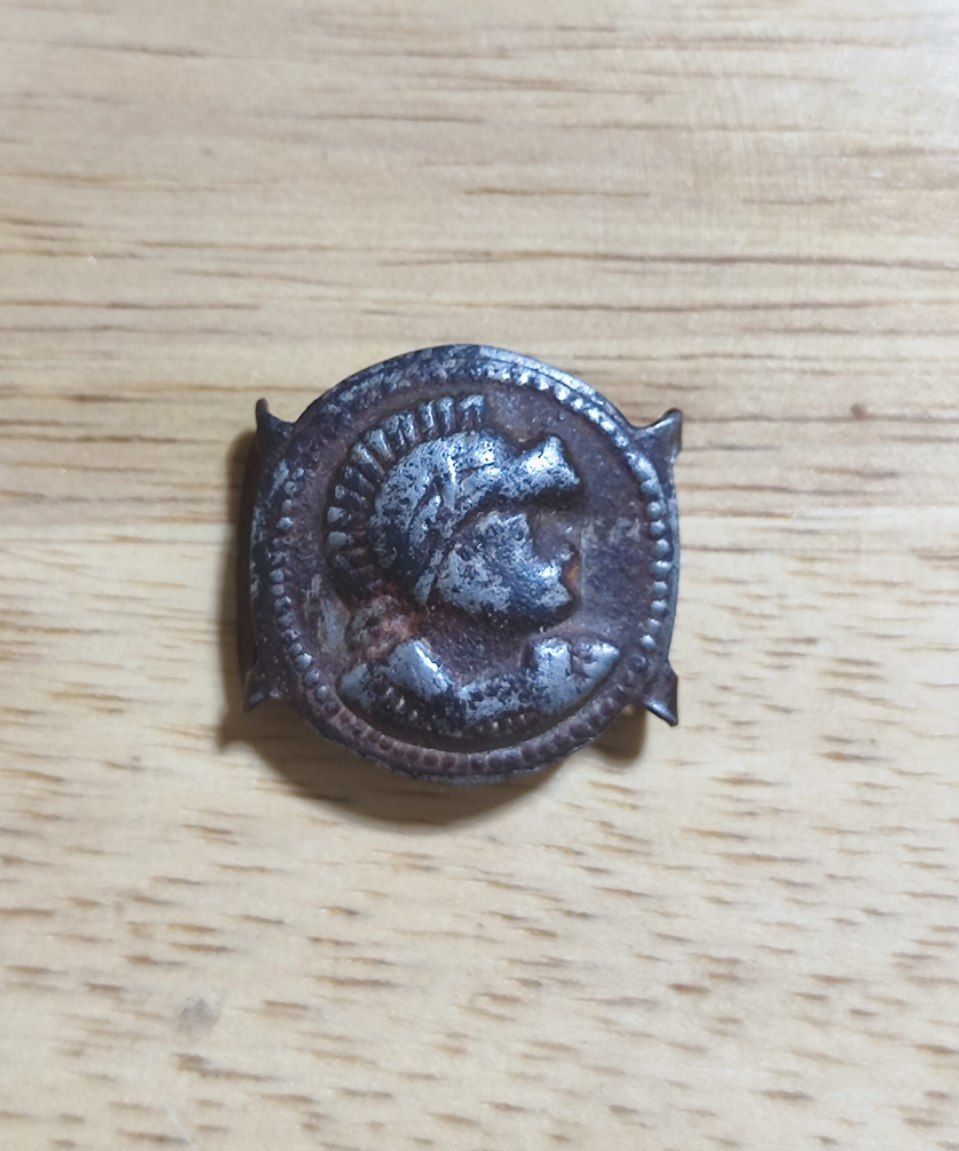 نشان سگک قدیمی