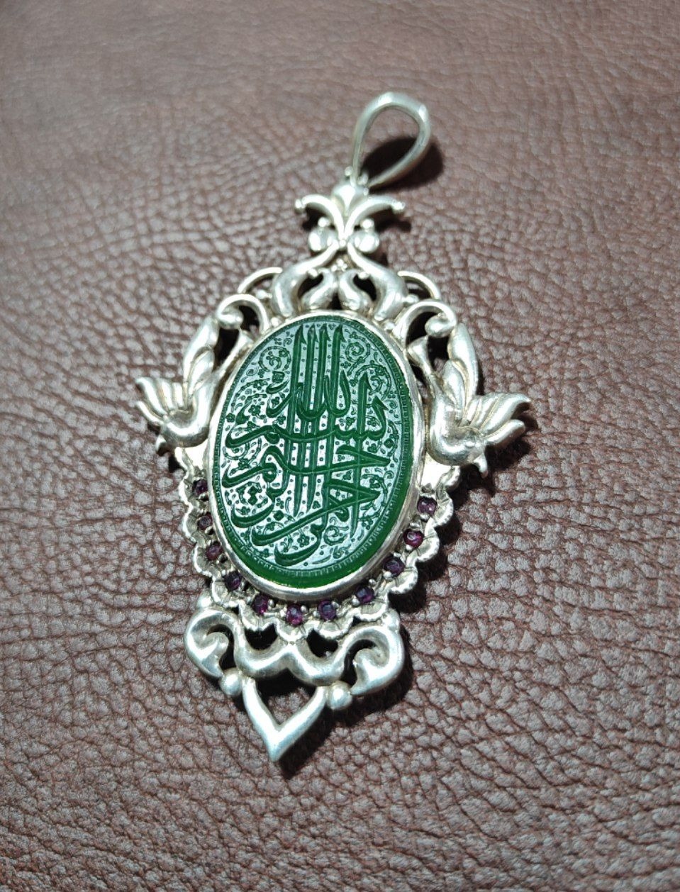 آویز گردنبند عقیق سبز - عمل غلام