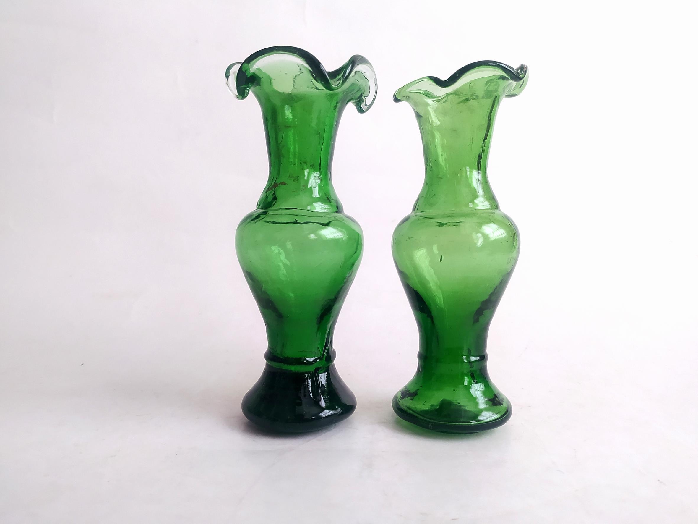 2عدد گلدان دست ساز قدیمی زیبا سبز (کد46348-49)