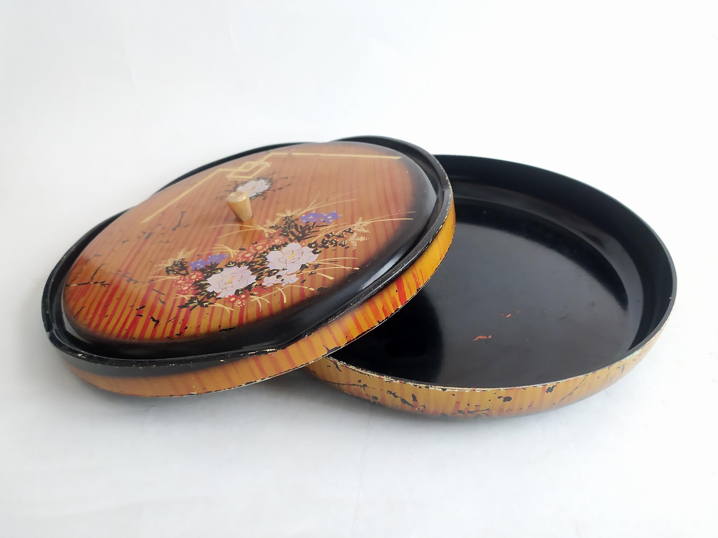 گزخوری یا شکلات خوری قدیمی پلاستیکی (کد45336)