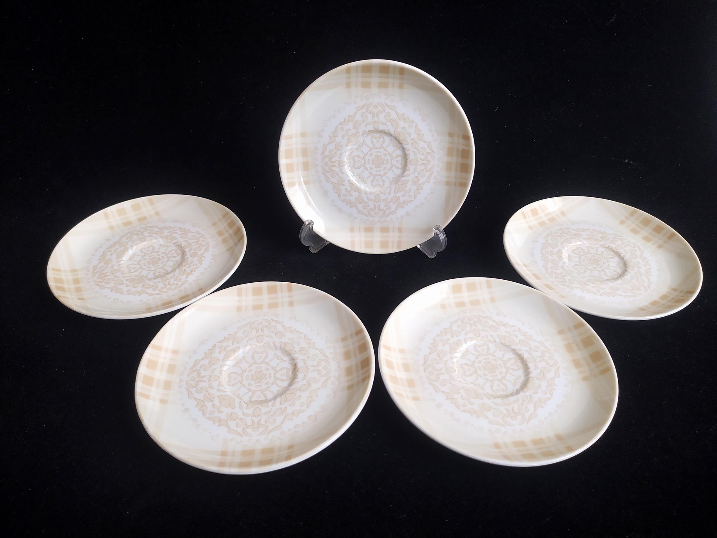 5 عدد نعلبکی قدیمی چینی زرین ایران (کد44652-56)