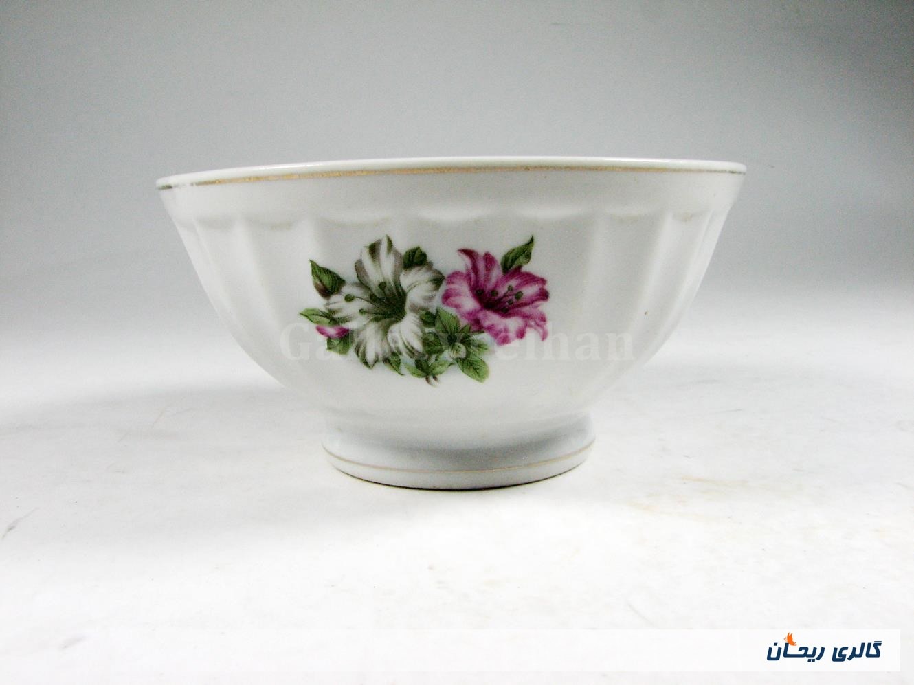 کاسه کوچک قدیمی و زیبا طرح گل شیپوری (کد8306)