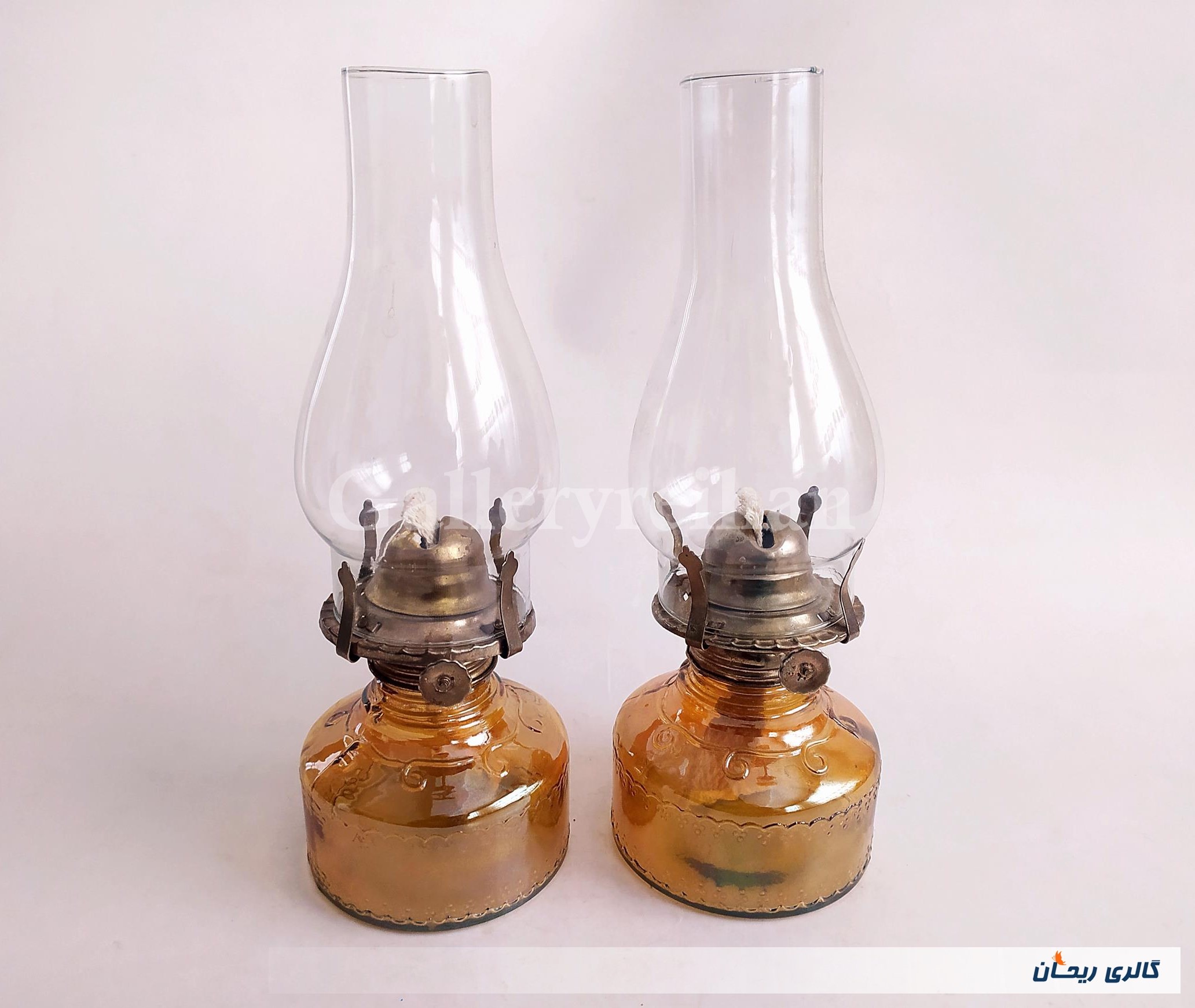 یک جفت چراغ نفتی آجری قابل استفاده (کد445-27421)