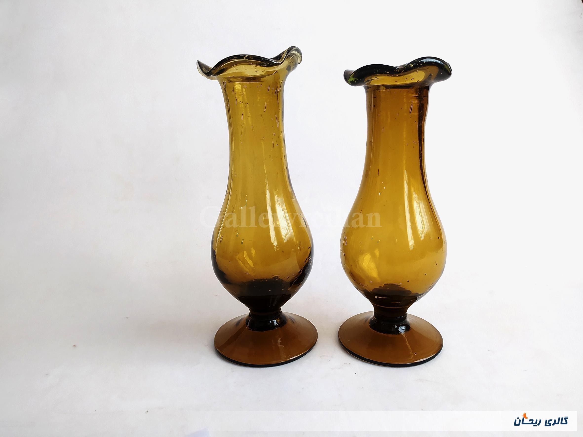2عدد گلدان پایه دار قدیمی دستساز قهوه ای (3-44782)