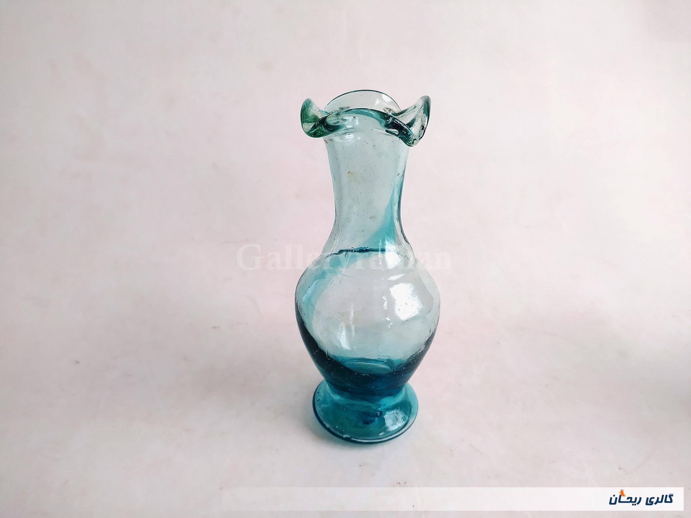 1عدد گلدان دست ساز قدیمی زیبا آبی (کد44809)