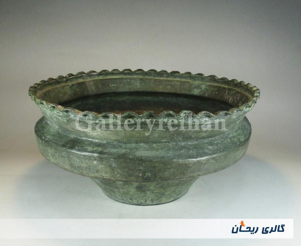 تاس مسی قدیمی قاجاری دستساز کنگره دار (کد2313)