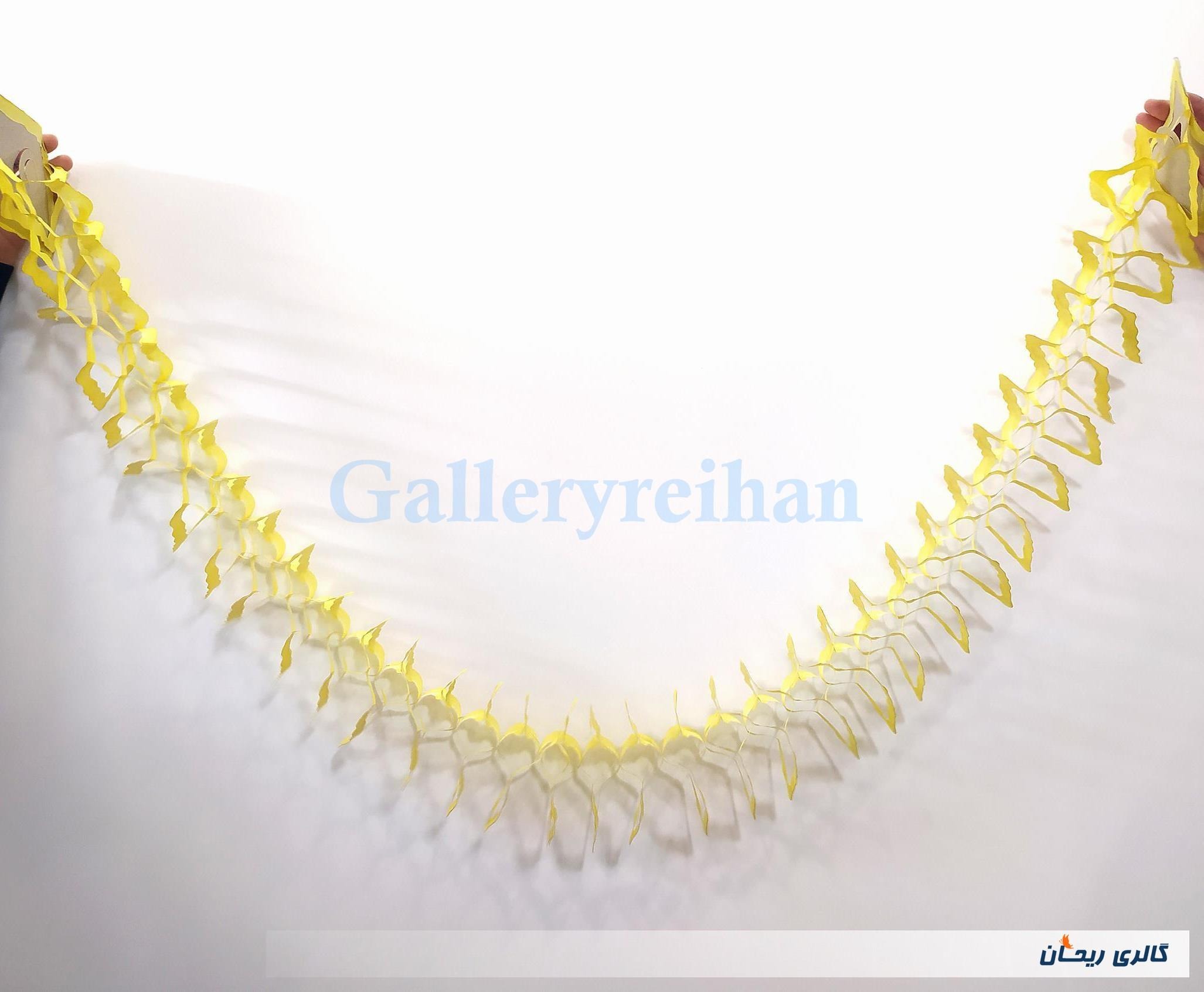 کاغذ کشی ریسه تزئین تولد نوستالژی دهه 60 (کد48118)