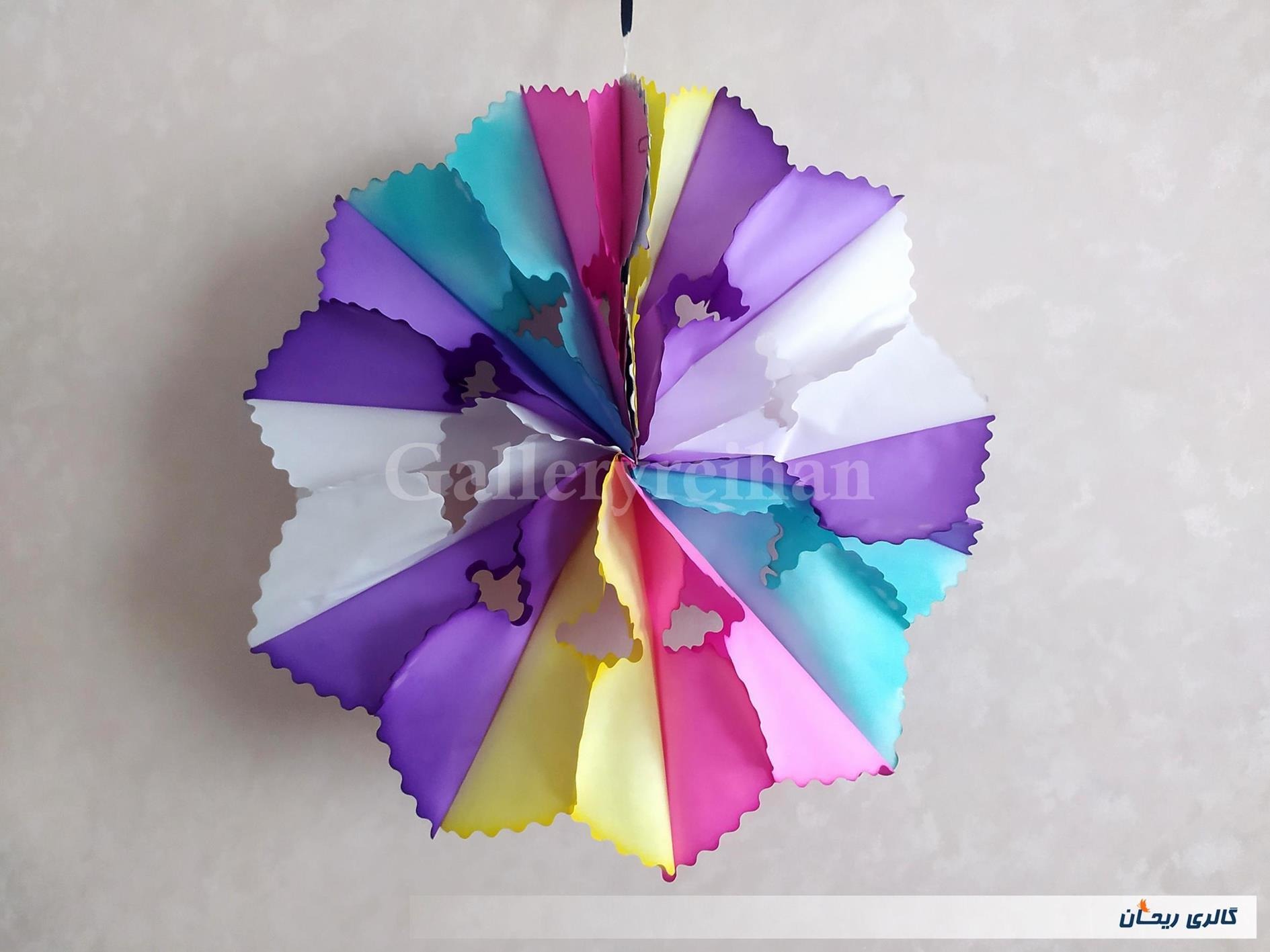 کاغذ کشی تزیین تولد نوستالژی دهه 60 (کد48127)