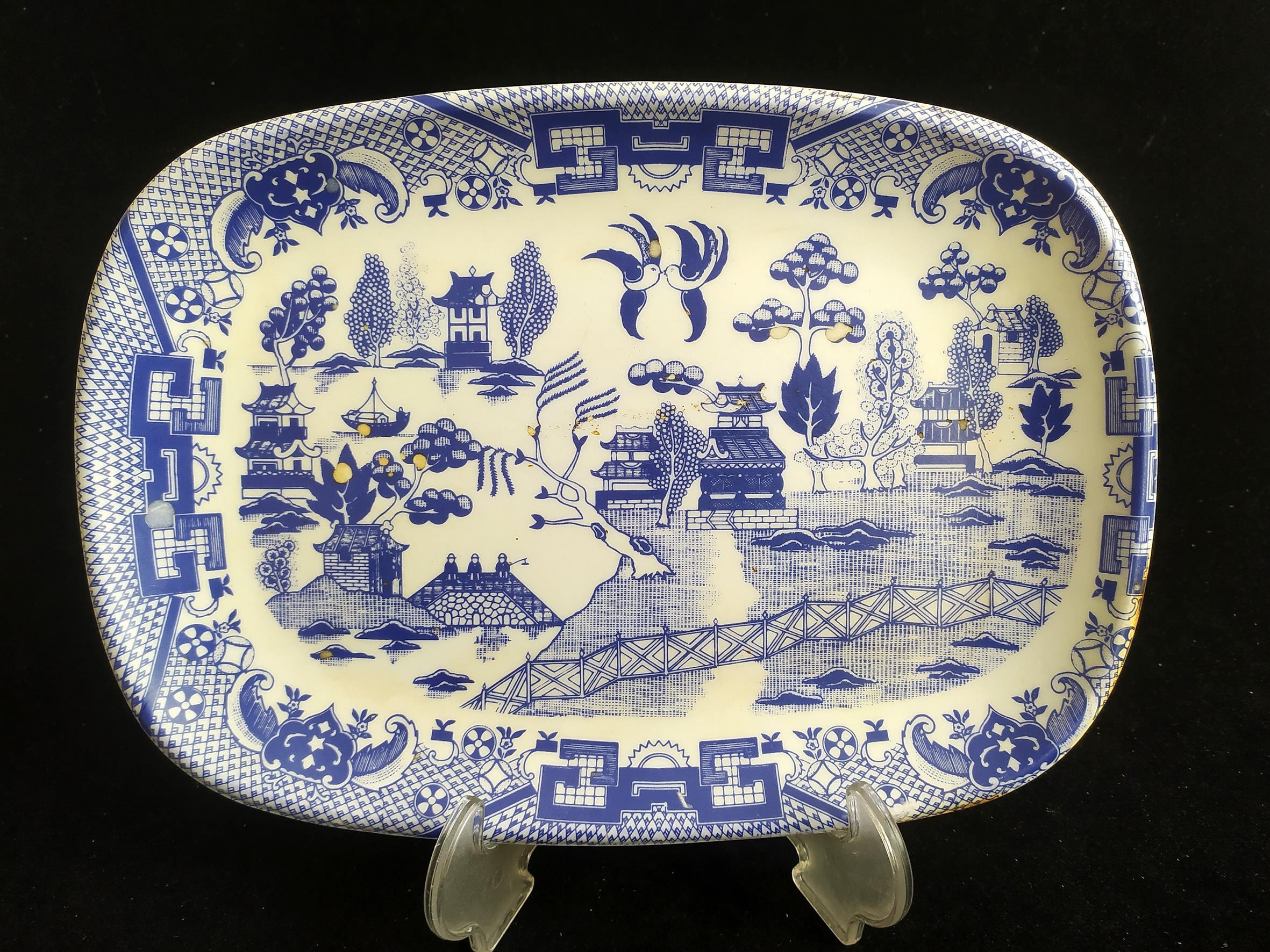 دیس قدیمی ملامین طرح چرچیل (کد46288)