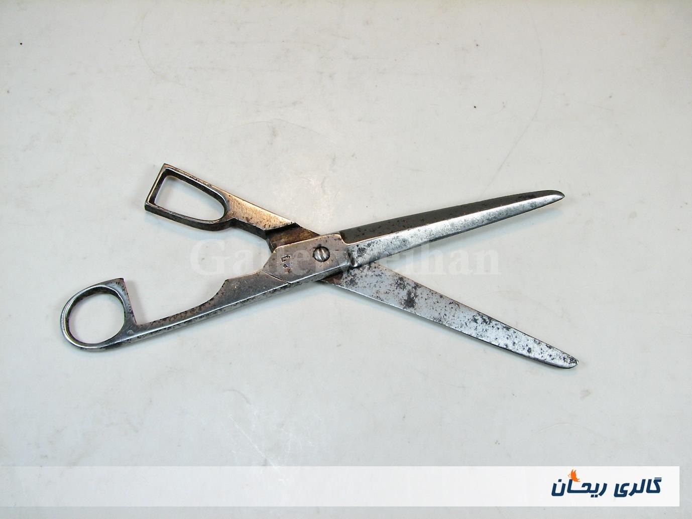 قیچی قلمدان قدیمی و بسیار کمیاب فولادی (کد8537)