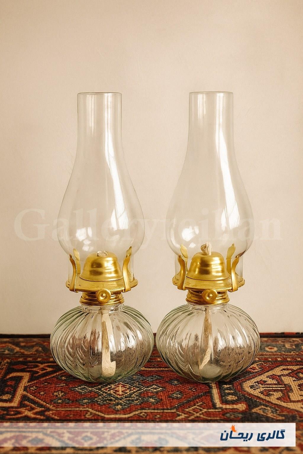 2عدد چراغ نفتی زیبا طرح شیاردار (کد47675-47674)