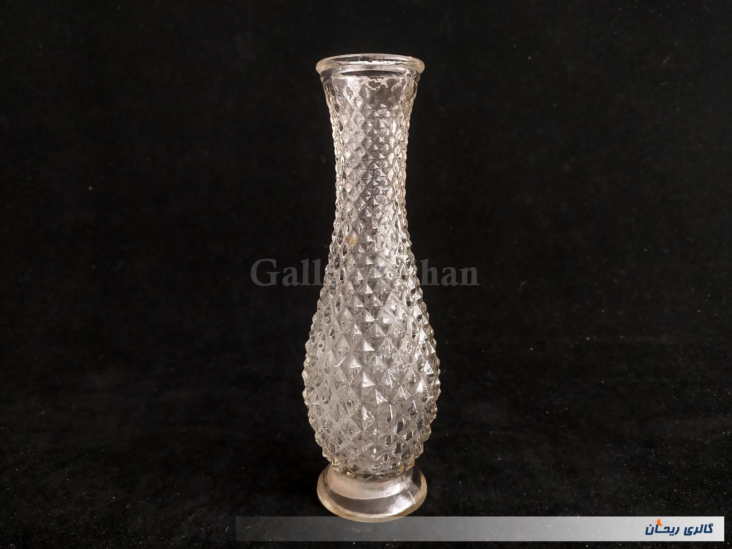 گلدان شیشه ای قدیمی طرح خشتی (کد50408)