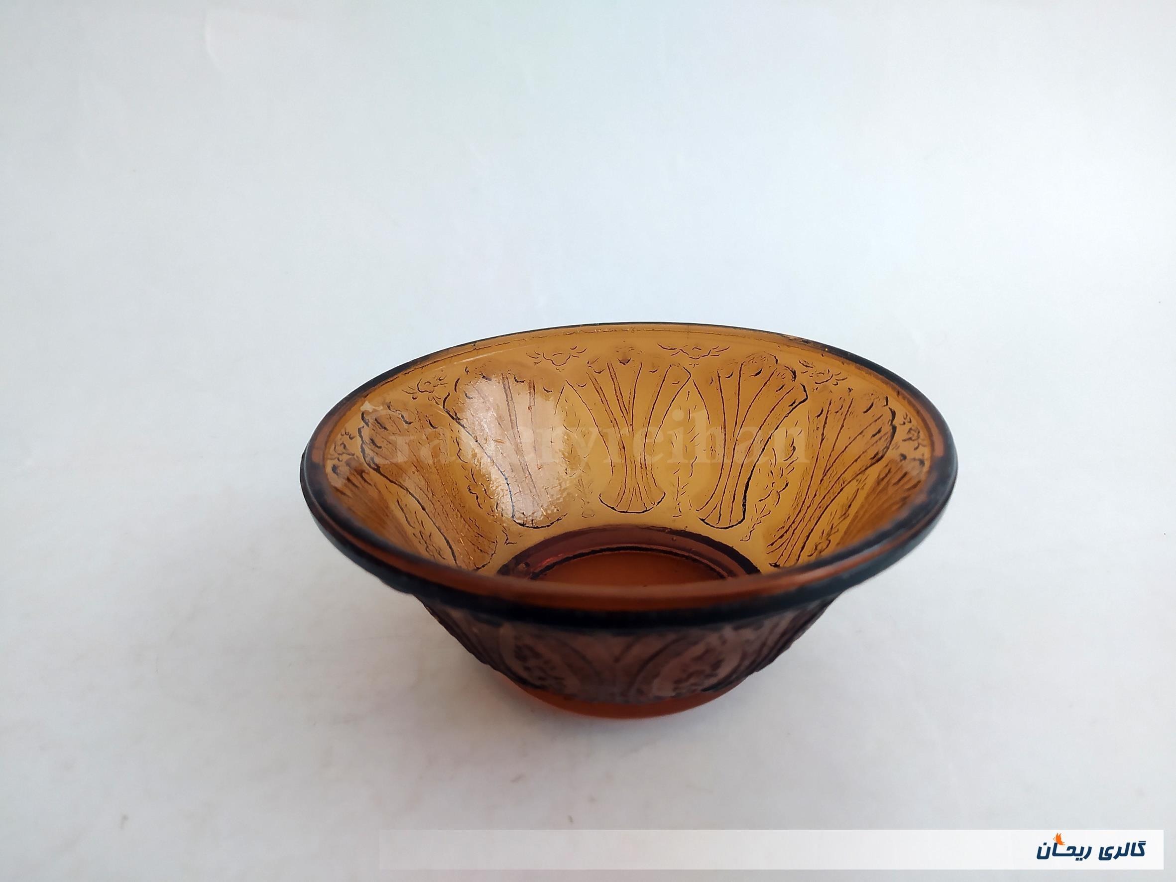 کاسه بلوری قدیمی طرح و رنگ زیبا و خاص (کد50960)