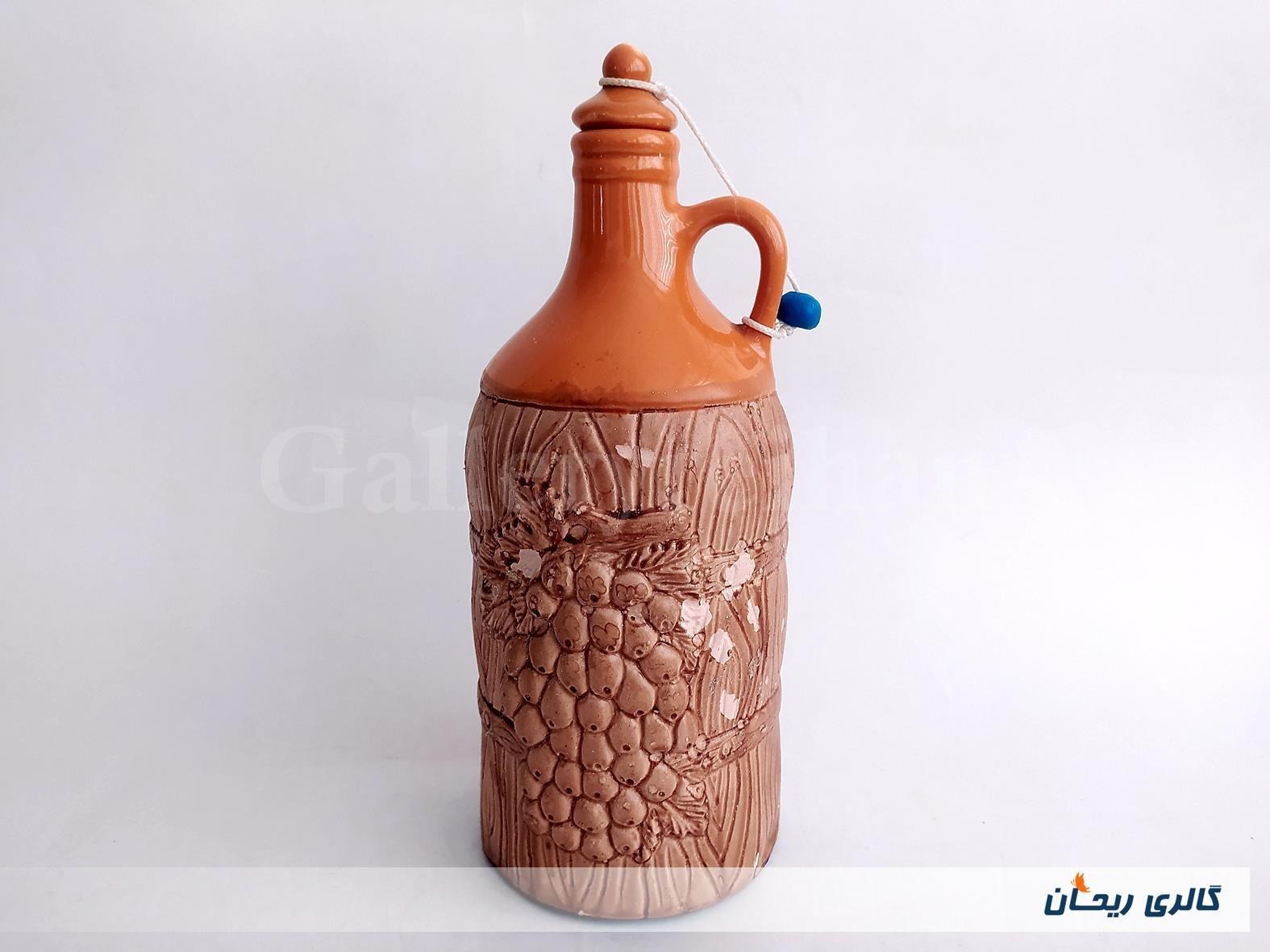 کوزه سفالی قدیمی زیبا طرح انگور درب دار (کد51018)