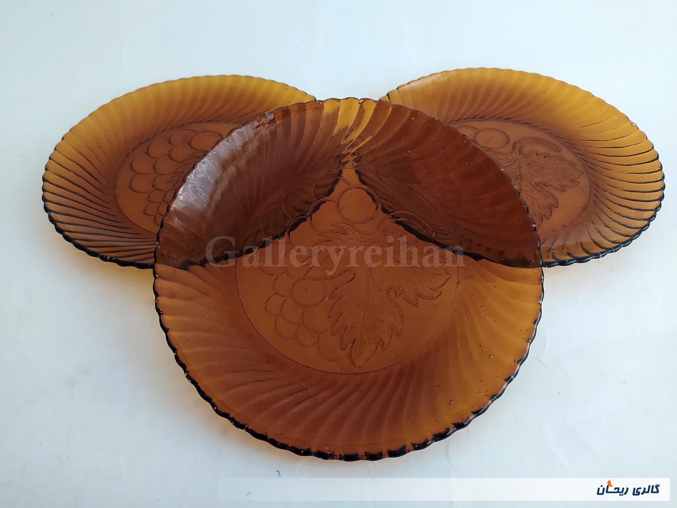 3 پیش دستی بلور عسلی قدیمی طرح انگور (کد49827)