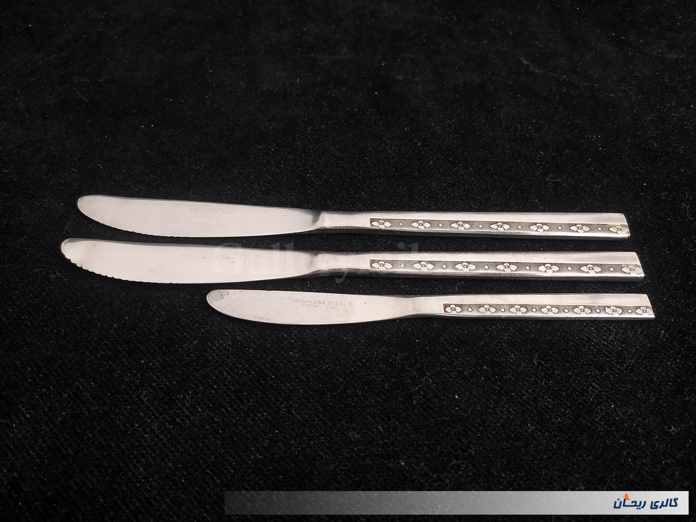 3 عدد چاقوی قدیمی STAINLESS در 2 سایز (کد51159)