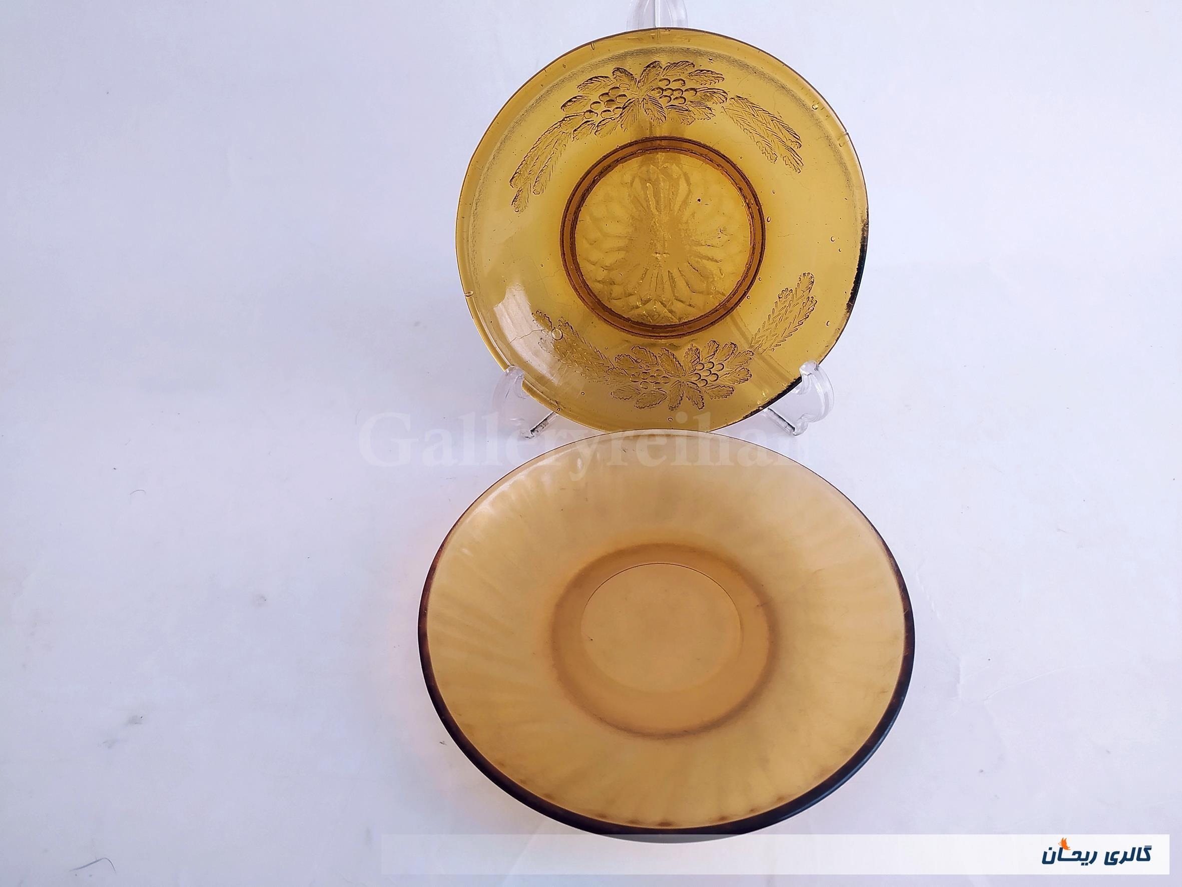 2 پیش دستی بلور عسلی قدیمی گلدار و ساده (14-49813)