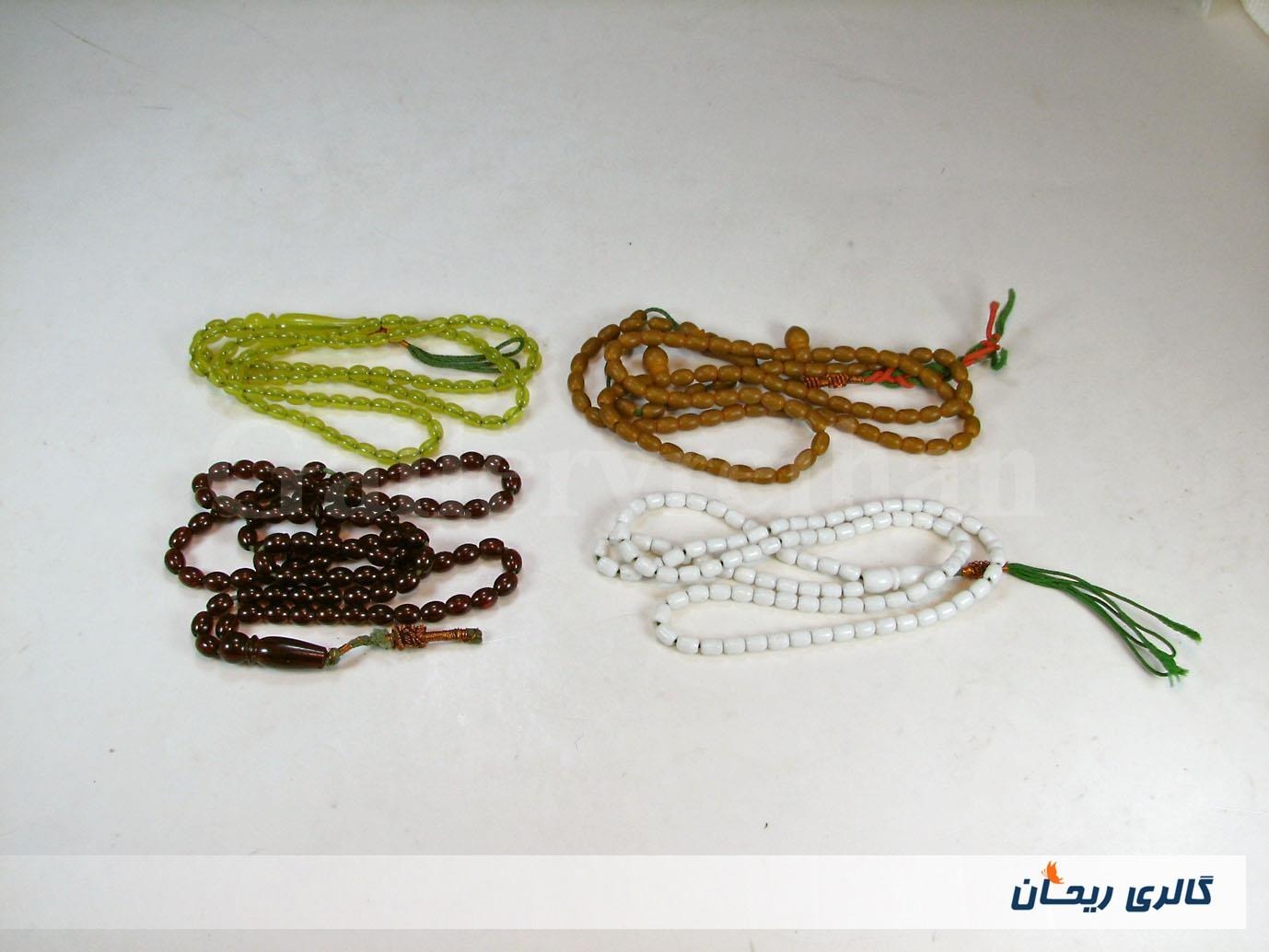 4 عدد تسبیح کلکسیونی قدیمی از جنس پلاستیک (کد8859)