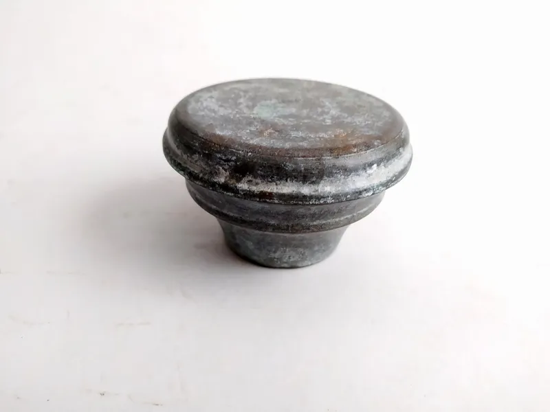 روشوردان مسی قدیمی زیبا (کد 35252)