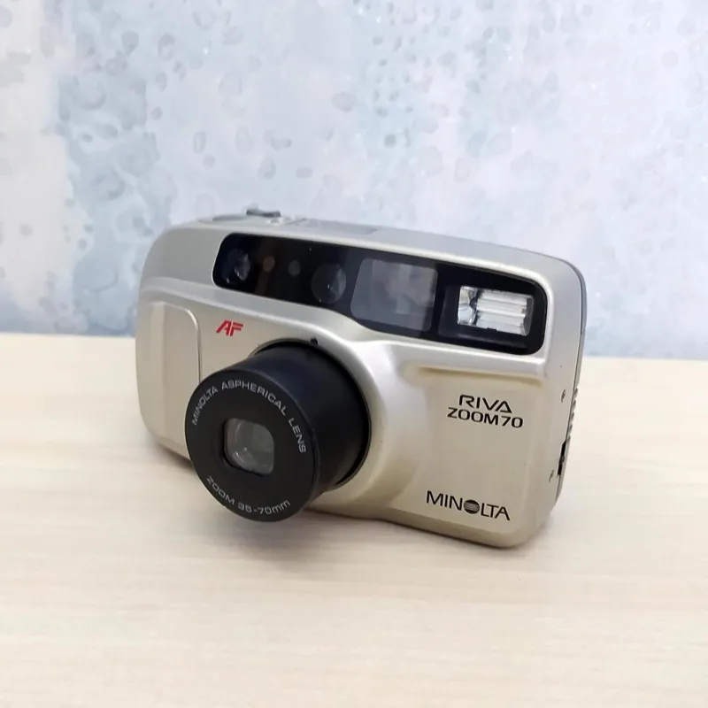 دوربین قدیمی Minolta Riva Zoom 70 (کد 10810)