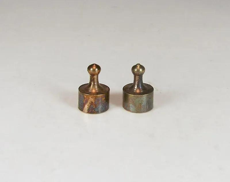 2عدد وزنه برنجی قدیمی 5 گرمی کمیاب (کد11264)