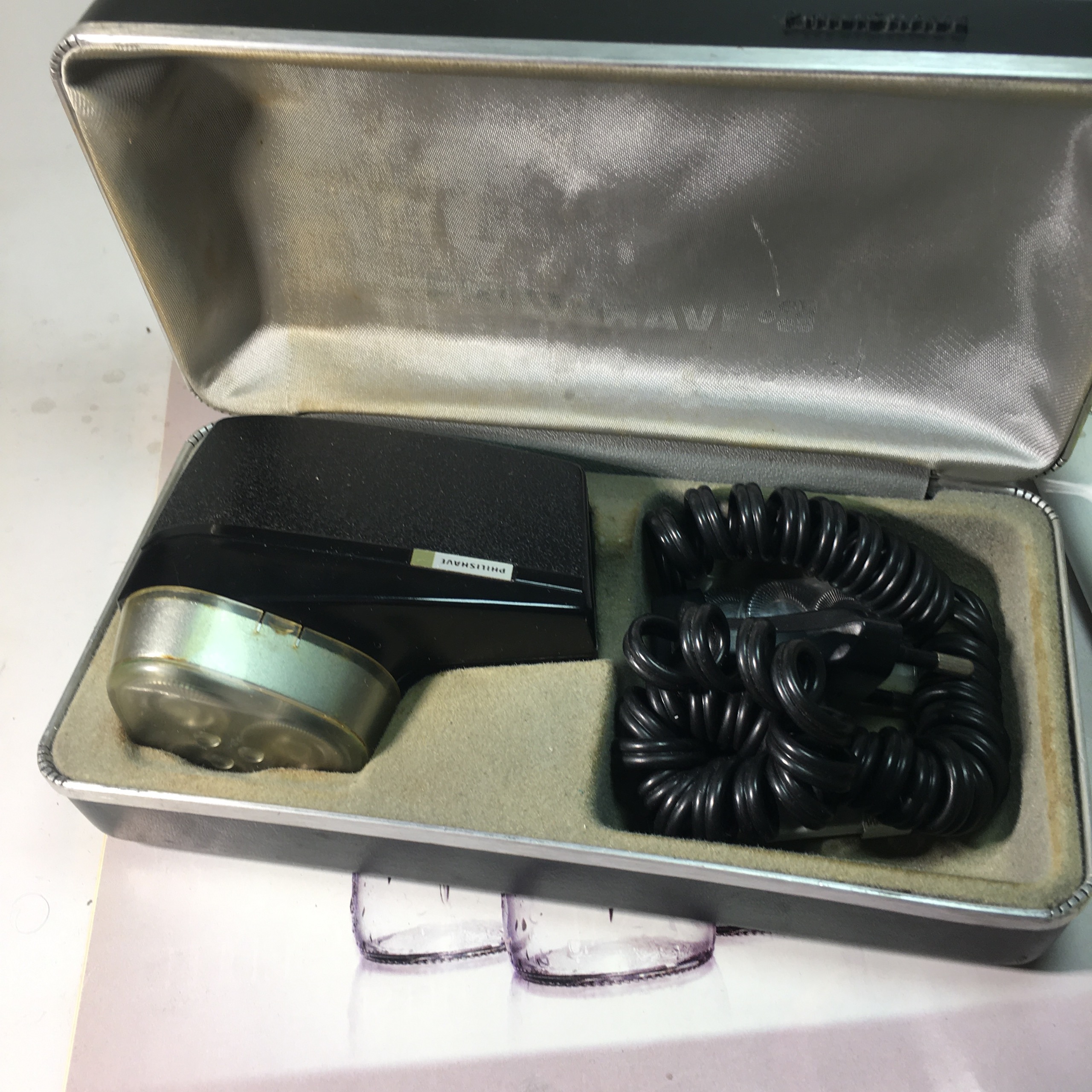 ریش تراش فیلیپس هلندی