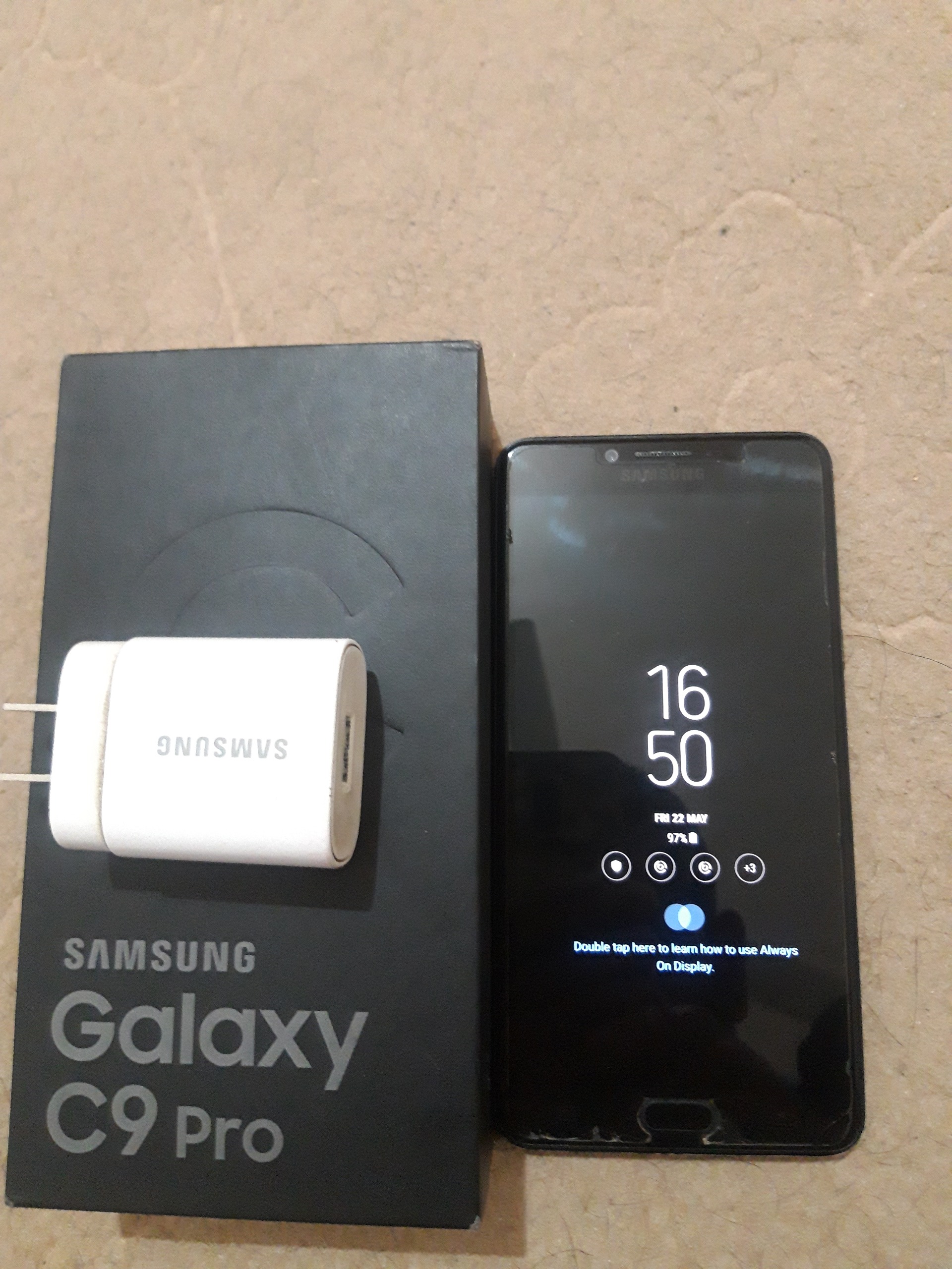 گوشی سامسونگ مدل Galaxy C9 pro( توضیحات)