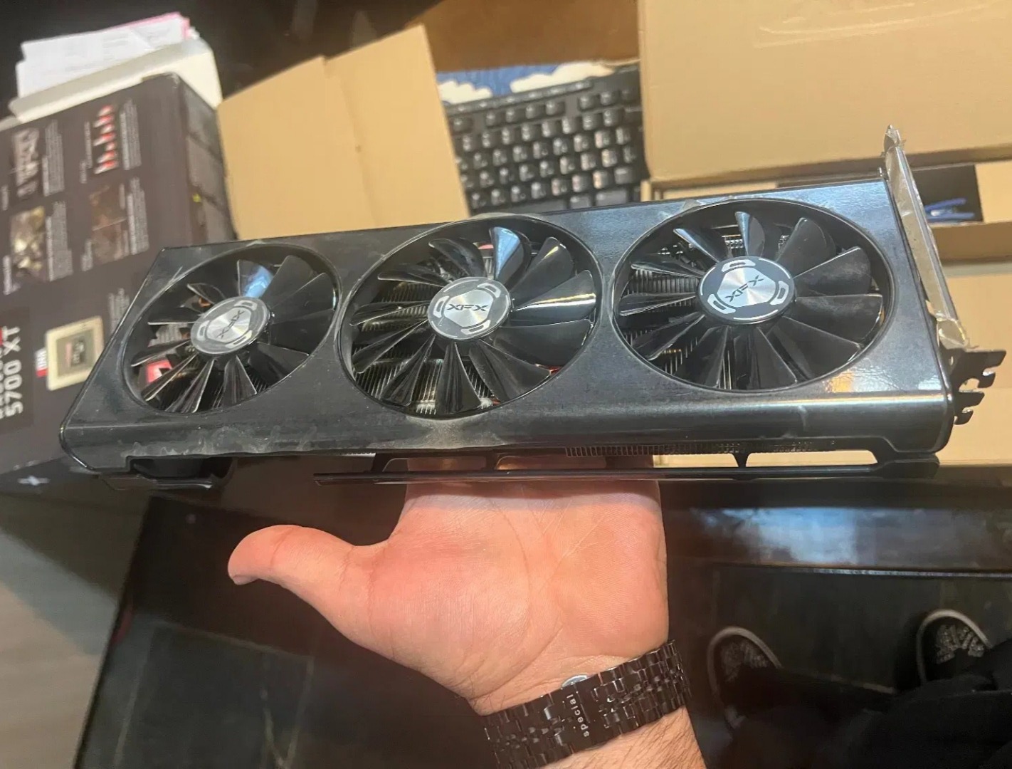 کارت گرافیک rx5700xt