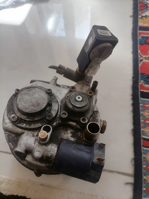 رگوراتور سی ان جی