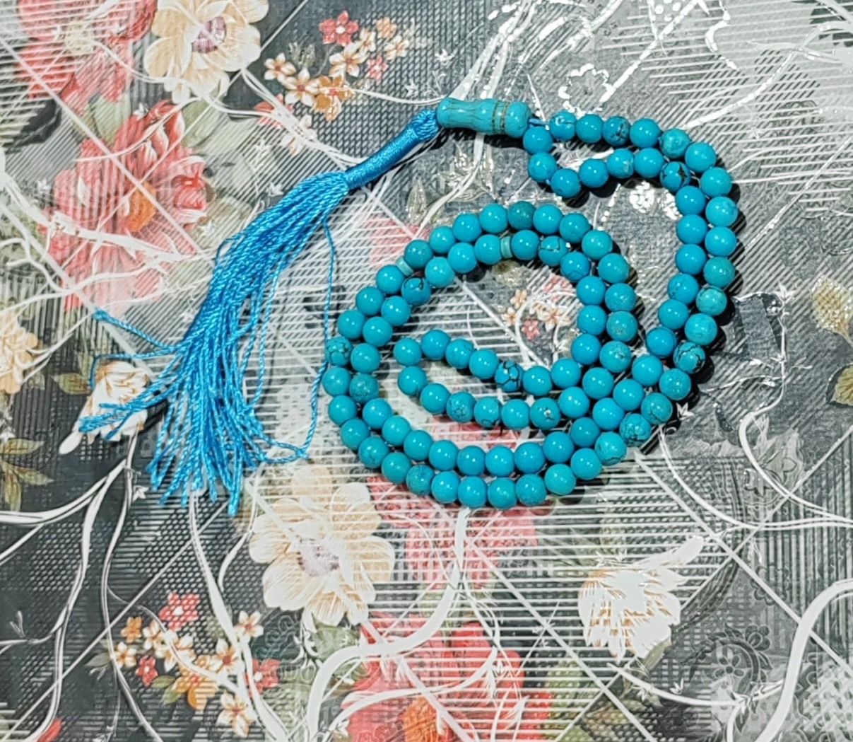 تسبیح سنگ فیروزه آبی 101دونه سایز6 کد 6