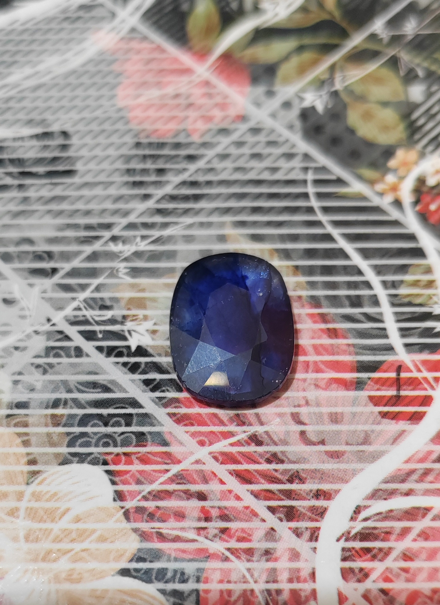 نگین سنگ یاقوت کبود آفریقایی معدنی 8.6 قیراط