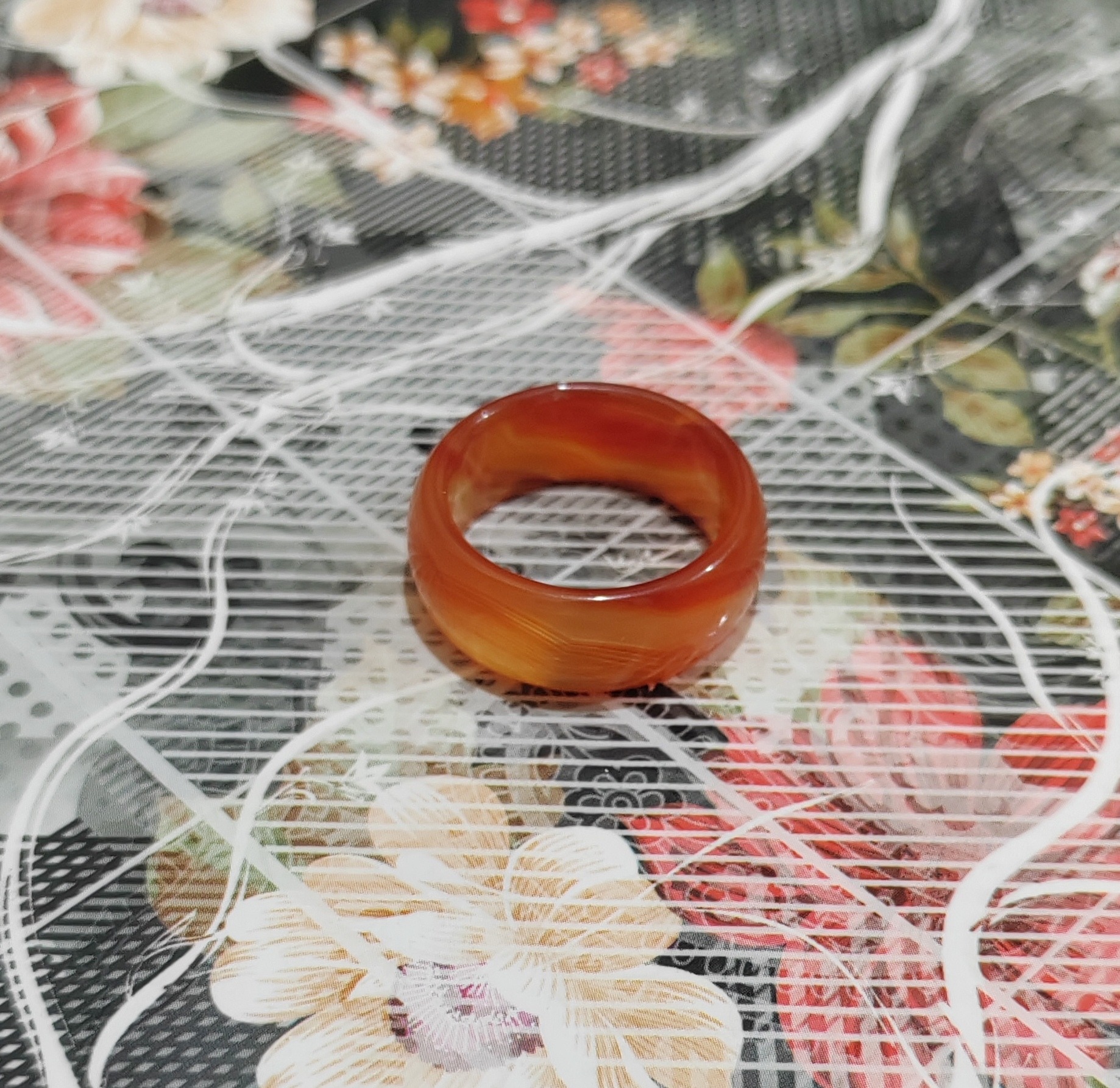 حلقه عقیق پهن پرتقالی رگه دار سایز 9 کد 4