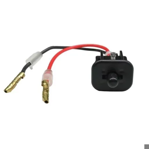 کلید چراغ صندوق عقب IPNC کد 140426 مناسب پراید