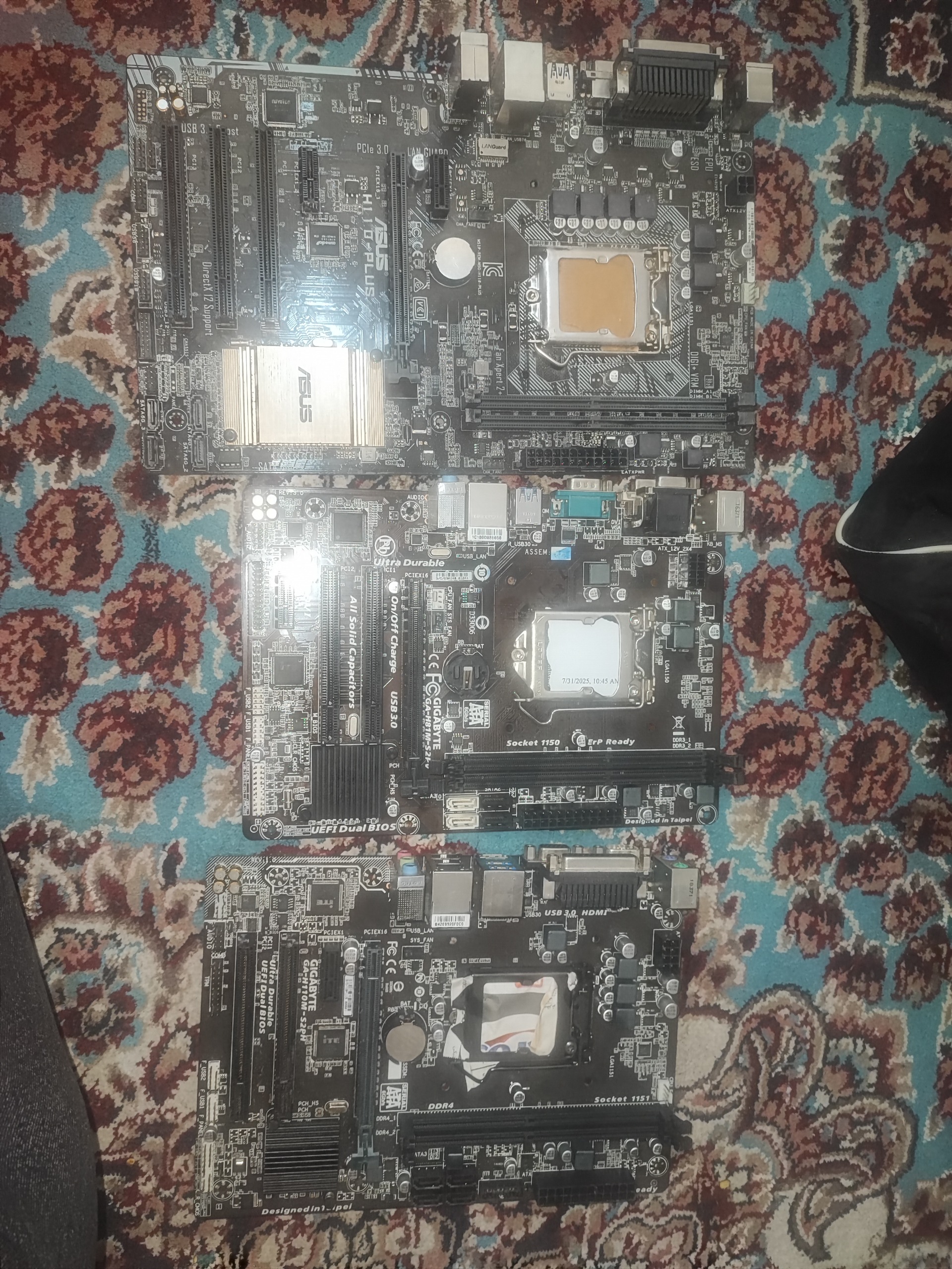 5 عدد مادربرد معیوب ddr4 gigabyte و asus