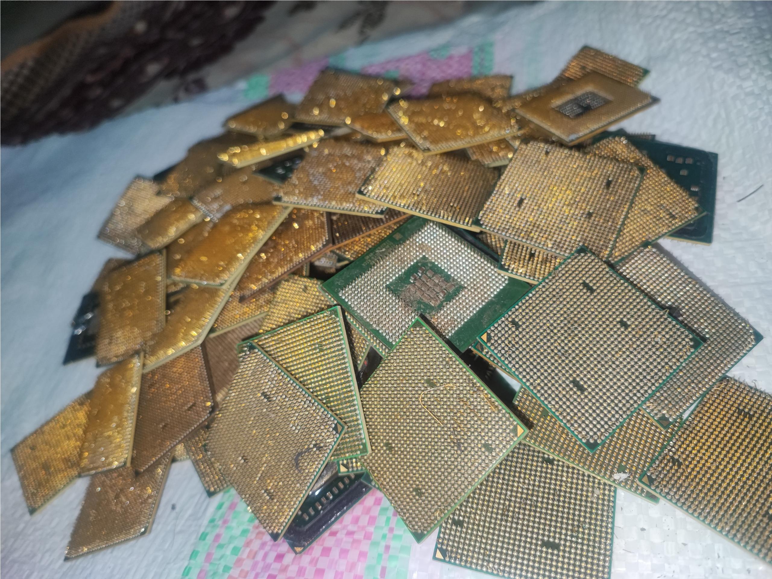 Cpu  پر پین قدیمی مناسب استخراج