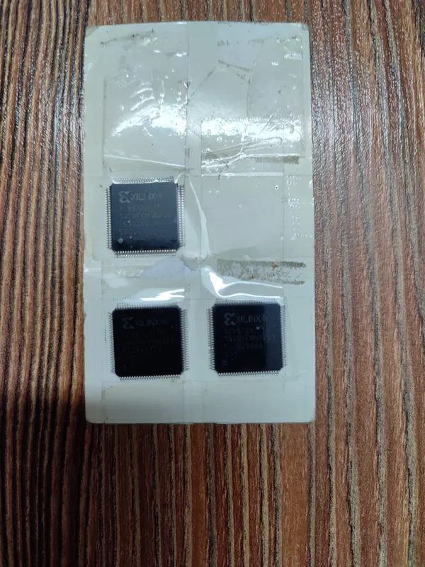 ای سی -CPLD - XC9572XL